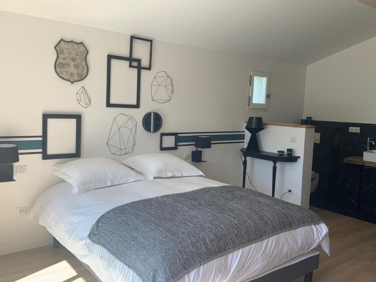 La Bergerie De Cigalon Bed & Breakfast Муриес Екстериор снимка